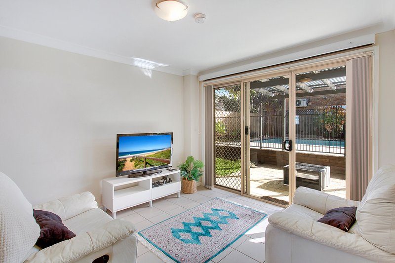 Photo - 4 Kalgal Street, Frenchs Forest NSW 2086 - Image 7