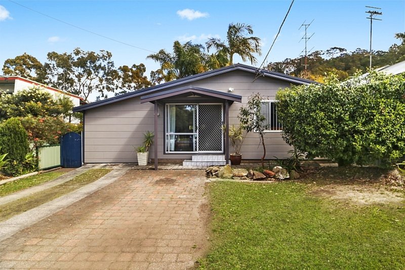 Photo - 4 Kallaroo Road, Umina Beach NSW 2257 - Image