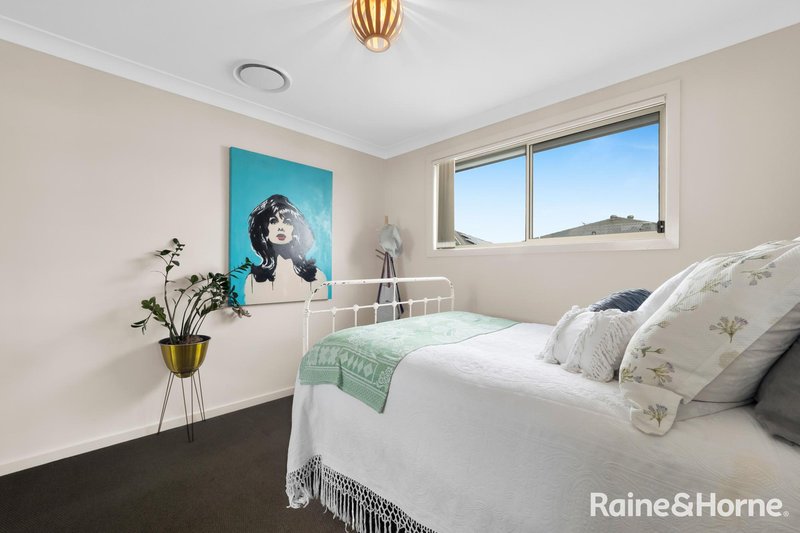 Photo - 4 Kapyong Street, Bardia NSW 2565 - Image 8