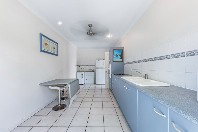 Photo - 4 Kara Crescent, Airlie Beach QLD 4802 - Image 19