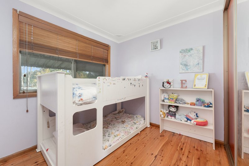 Photo - 4 Kareela Crescent, Greenacre NSW 2190 - Image 5