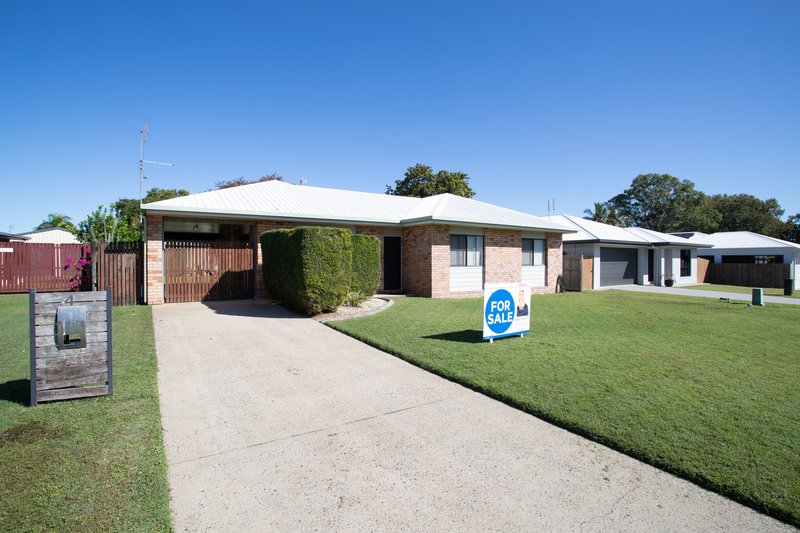 Photo - 4 Katherine Court, Andergrove QLD 4740 - Image 13