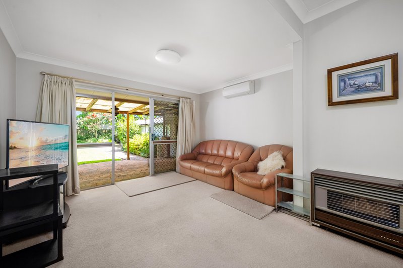 Photo - 4 Kawana Street, Bass Hill NSW 2197 - Image 8