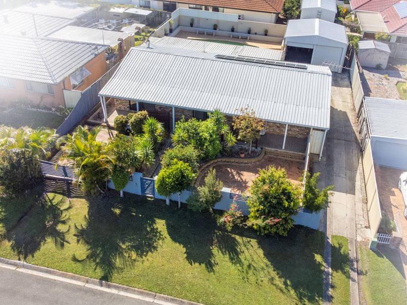 4 Keala Court, Banksia Beach QLD 4507