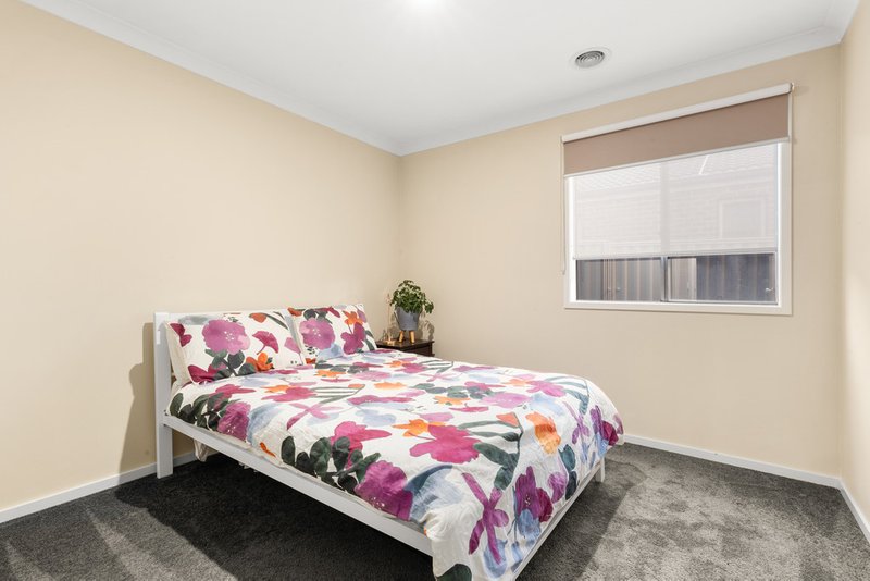 Photo - 4 Keating Street, Pakenham VIC 3810 - Image 9