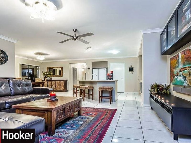 Photo - 4 Kennedia Court, North Lakes QLD 4509 - Image 5