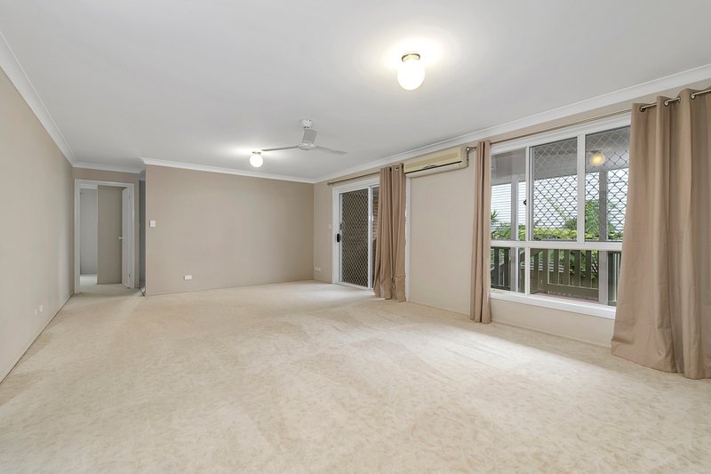 Photo - 4 Kennedy Drive, Port Macquarie NSW 2444 - Image 4