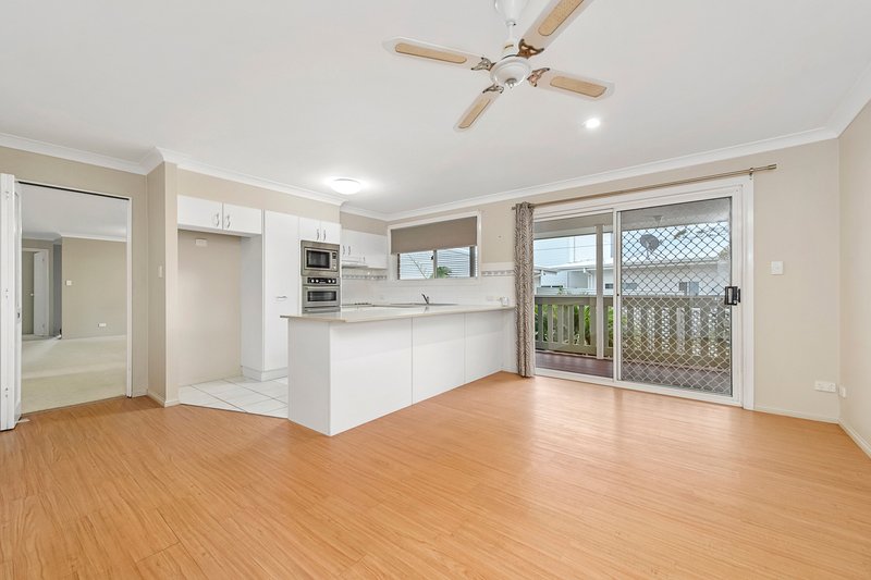 Photo - 4 Kennedy Drive, Port Macquarie NSW 2444 - Image 6