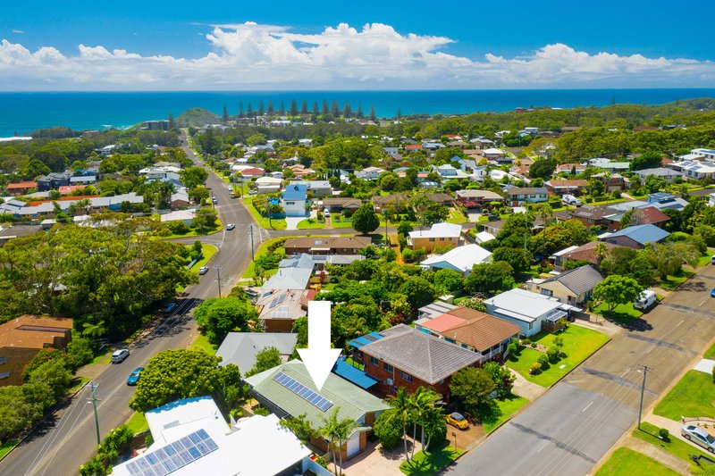 Photo - 4 Kennedy Drive, Port Macquarie NSW 2444 - Image 15