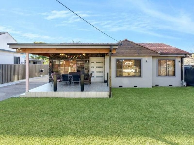 Photo - 4 Kennedy Street, Guildford NSW 2161 - Image