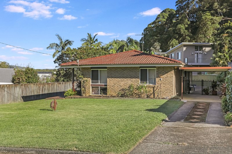 4 Kenneth Avenue, Saratoga NSW 2251