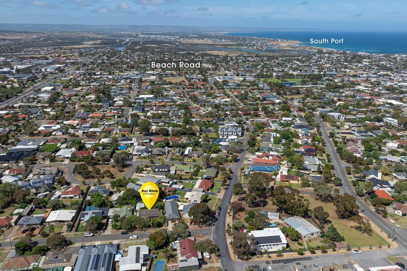 Photo - 4 Kenney Street, Christies Beach SA 5165 - Image 29