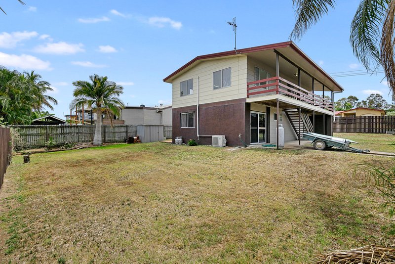 Photo - 4 Kenny Way, Point Vernon QLD 4655 - Image 15