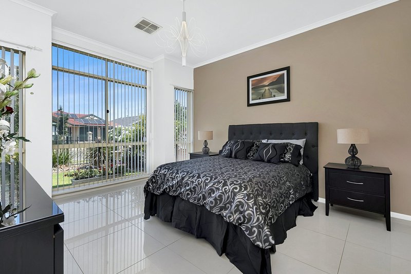 Photo - 4 Kent Street, Mansfield Park SA 5012 - Image 8