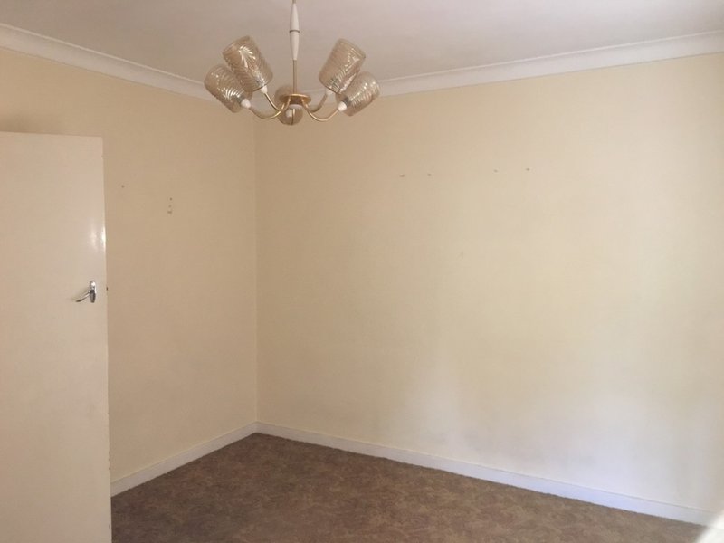 Photo - 4 Kenwyn Drive, Campbelltown SA 5074 - Image 6