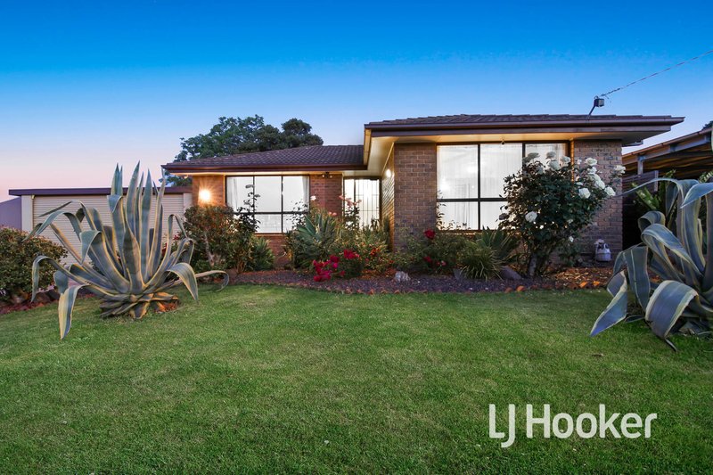 4 Kerrison Drive, Hampton Park VIC 3976