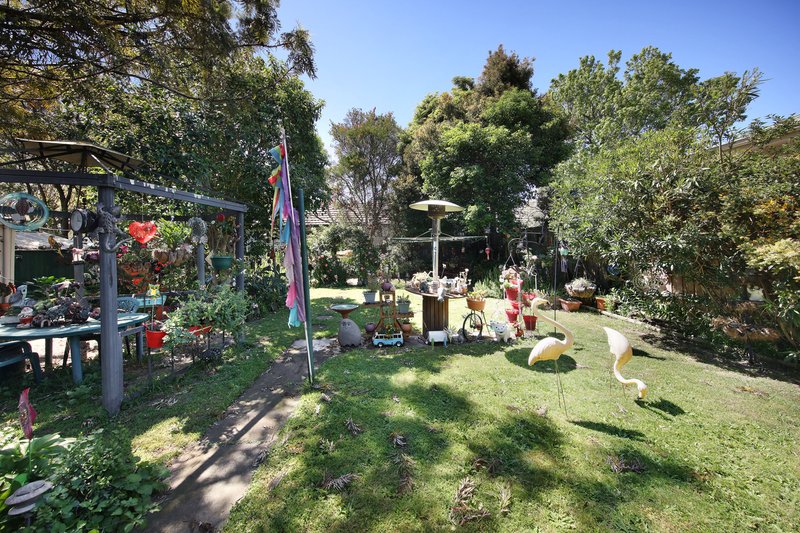 Photo - 4 Keswick Street, Bentleigh East VIC 3165 - Image 6