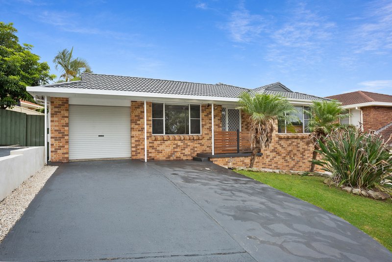 4 Kevin Road, Albion Park NSW 2527