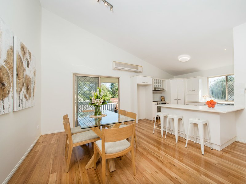 Photo - 4 Kew Court, Alexandra Hills QLD 4161 - Image 3