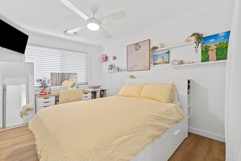 Photo - 4 Killarney Court, Ormeau QLD 4208 - Image 12