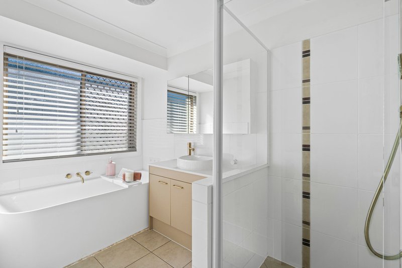 Photo - 4 Killarney Court, Ormeau QLD 4208 - Image 16