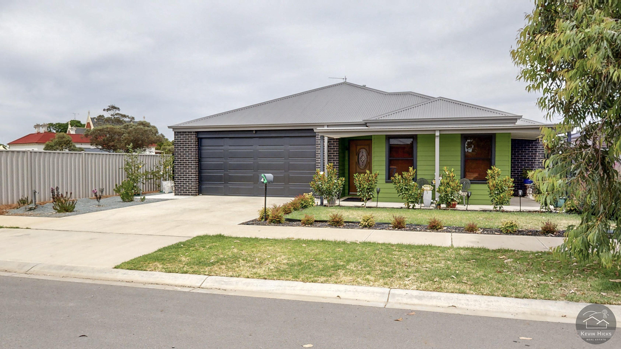 4-bedroom house at 4 Kilmartin Place, Numurkah, VIC 3636, Moira, Victoria