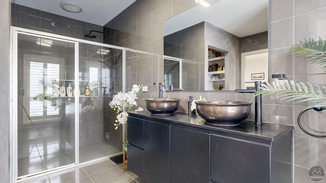 4-bedroom house at 4 Kilmartin Place, Numurkah, VIC 3636, Moira, Victoria