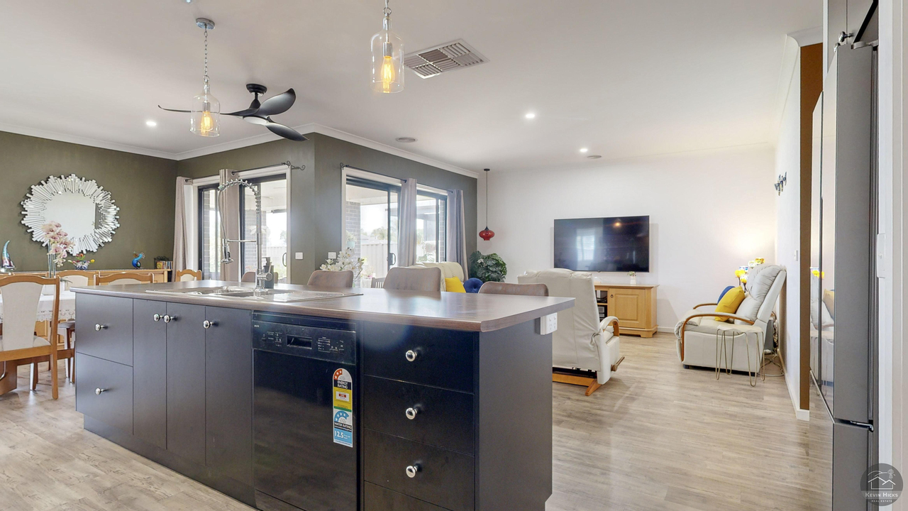 4-bedroom house at 4 Kilmartin Place, Numurkah, VIC 3636, Moira, Victoria
