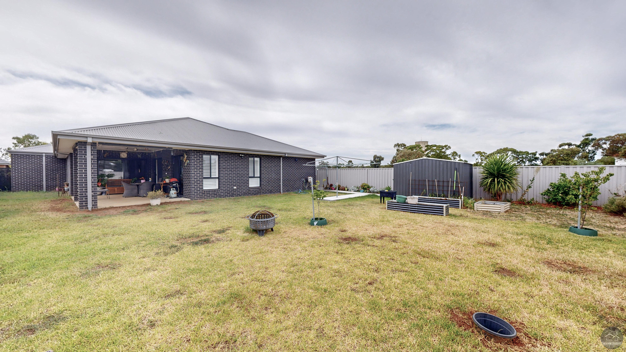 4-bedroom house at 4 Kilmartin Place, Numurkah, VIC 3636, Moira, Victoria