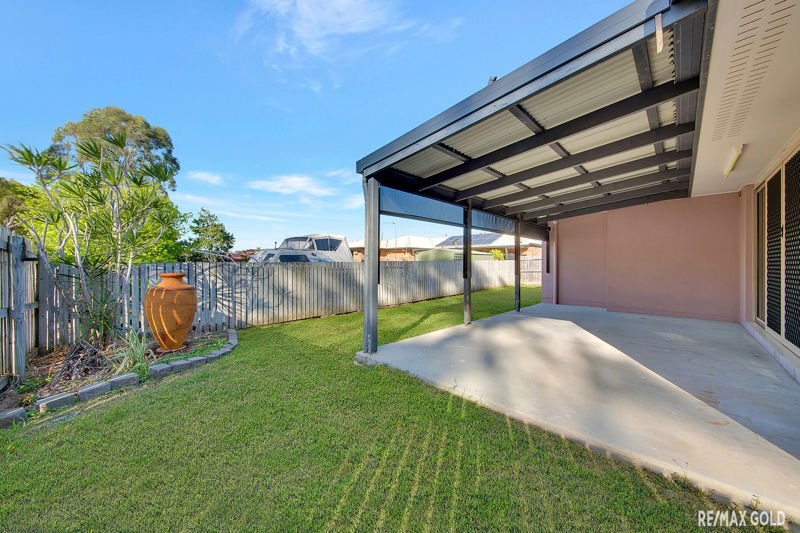 Photo - 4 Kinchant Street, Clinton QLD 4680 - Image 4