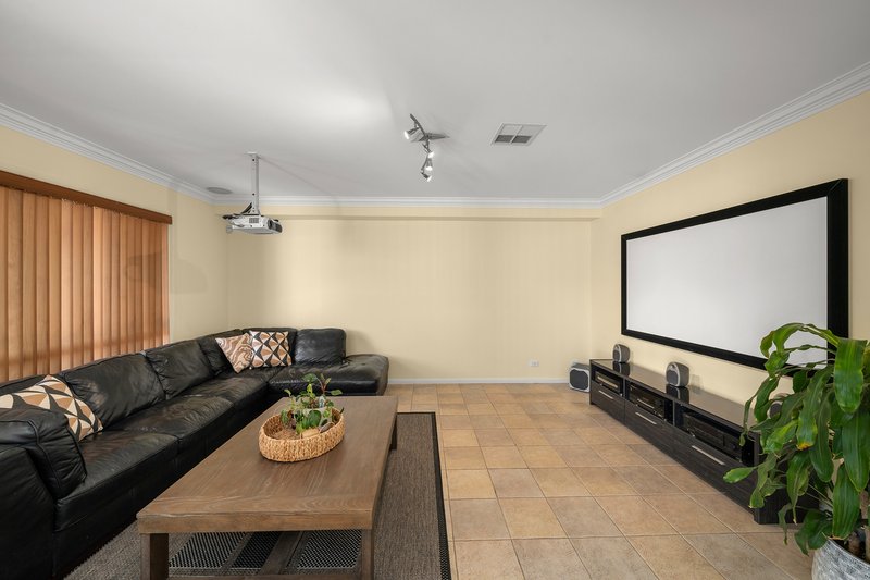 Photo - 4 Kindilen Close, Rouse Hill NSW 2155 - Image 4