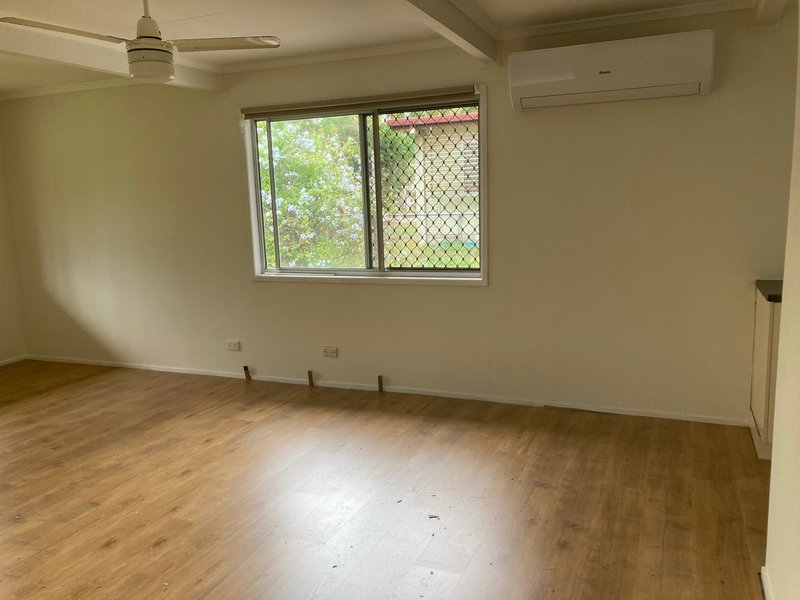 Photo - 4 Kingfish Street, Deception Bay QLD 4508 - Image 3