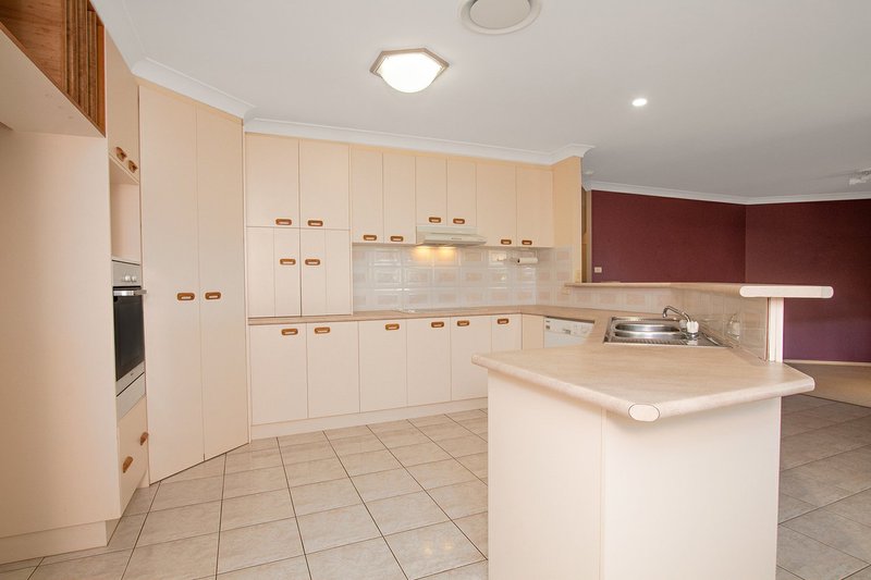 Photo - 4 Kings Park Court, Wollongbar NSW 2477 - Image 2