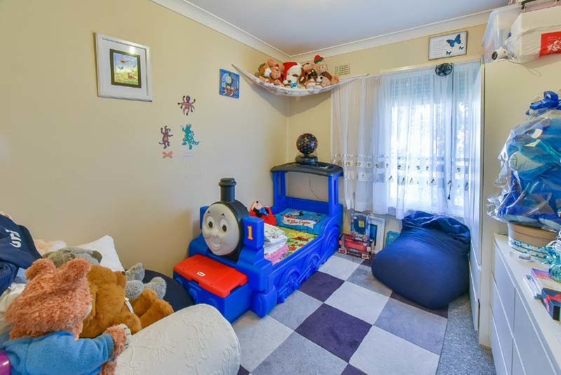 Photo - 4 Kingsley Cres , Blackett NSW 2770 - Image 5