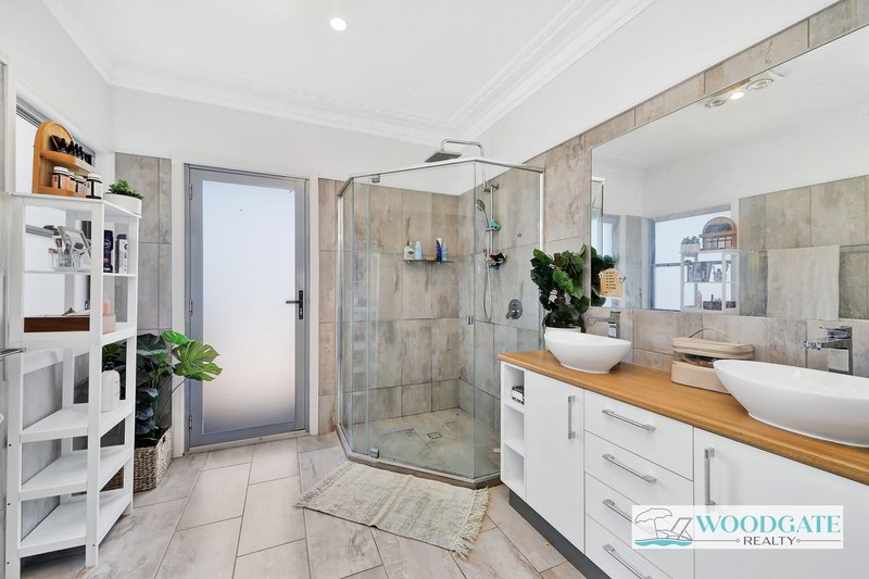 Photo - 4 Kinkuna Drive, Woodgate QLD 4660 - Image 18