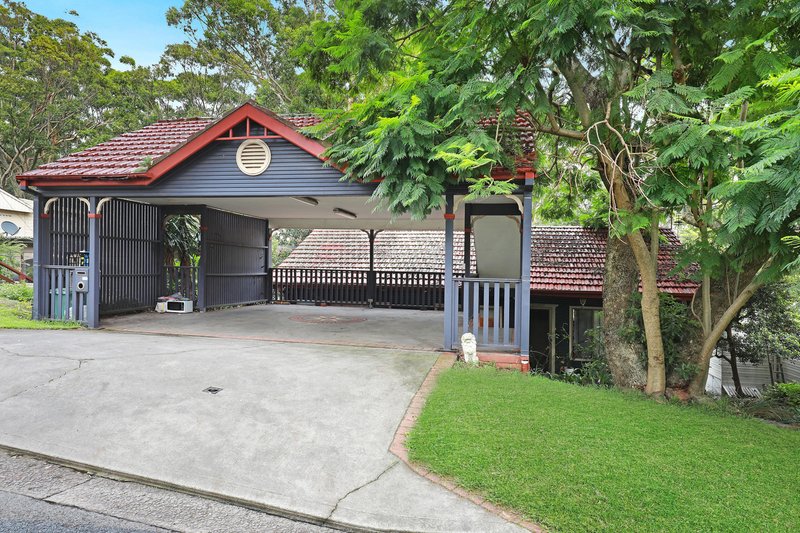 Photo - 4 Kirrang Avenue, Mangerton NSW 2500 - Image 1