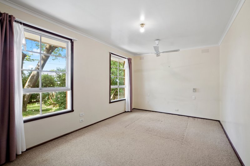 Photo - 4 Kleinert Road, Boronia VIC 3155 - Image 4