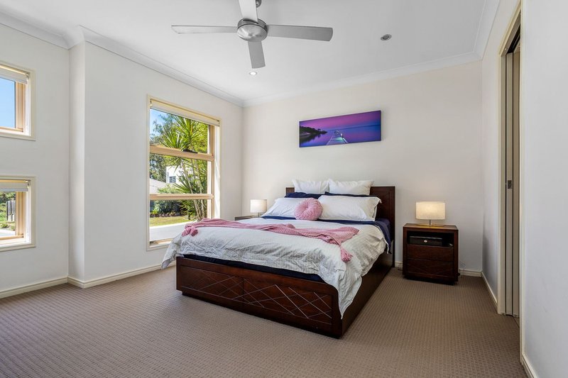 Photo - 4 Knightsbridge Street, Oxley QLD 4075 - Image 2