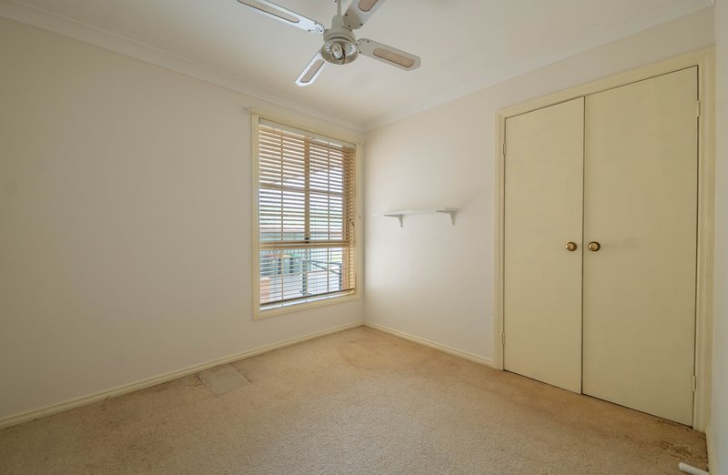 Photo - 4 Koala Place, Forbes NSW 2871 - Image 9