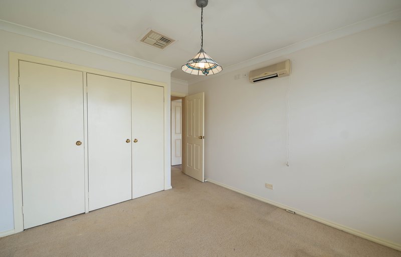 Photo - 4 Koala Place, Forbes NSW 2871 - Image 11