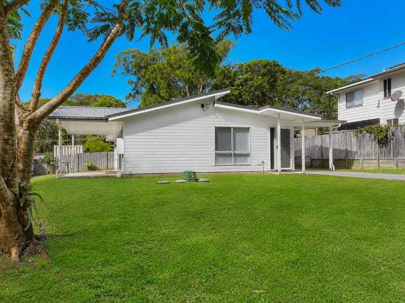 Photo - 4 Koro Street, Russell Island QLD 4184 - Image 1