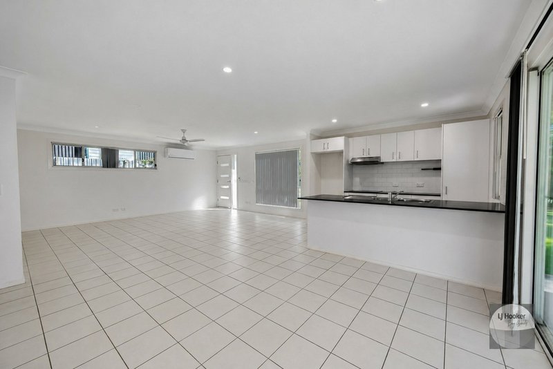 Photo - 4 Koro Street, Russell Island QLD 4184 - Image 3