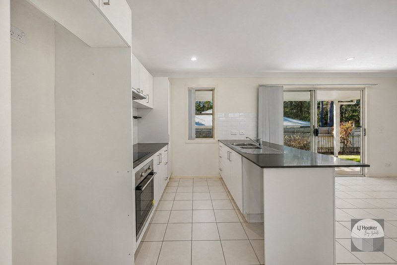 Photo - 4 Koro Street, Russell Island QLD 4184 - Image 4