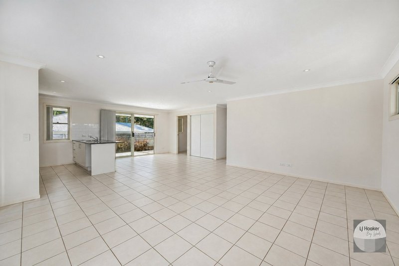 Photo - 4 Koro Street, Russell Island QLD 4184 - Image 6