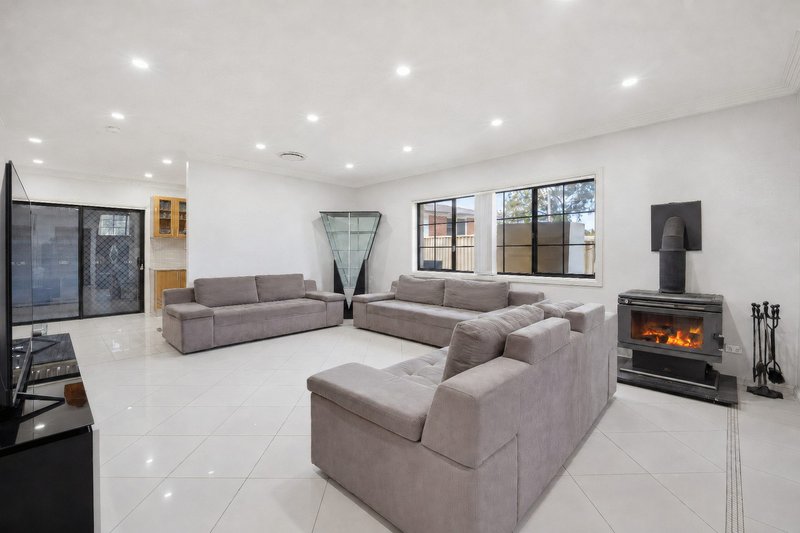 Photo - 4 Kurrajong Road, Greystanes NSW 2145 - Image 2