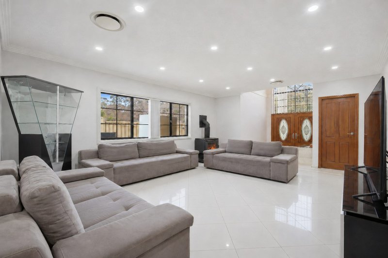 Photo - 4 Kurrajong Road, Greystanes NSW 2145 - Image 3