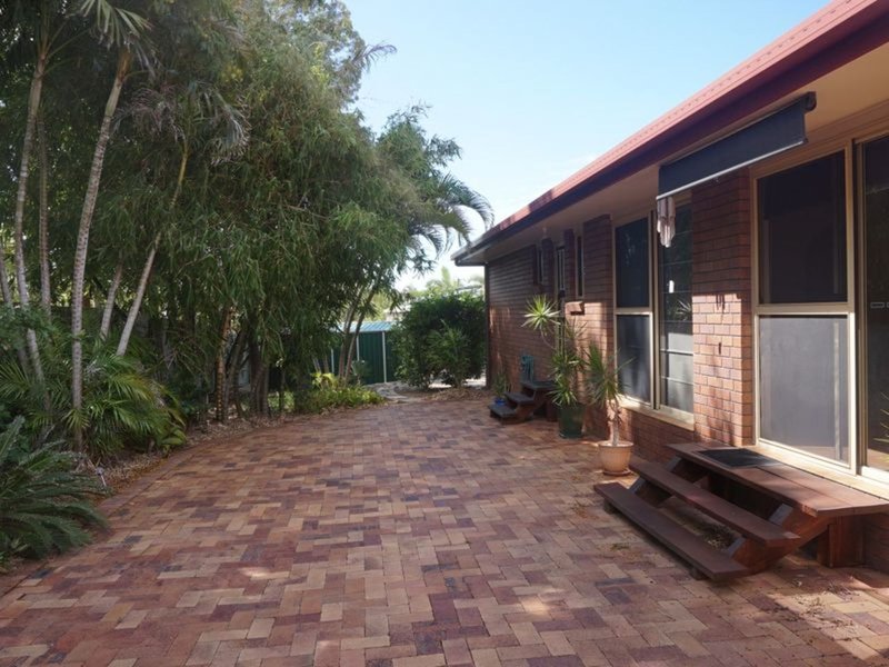 Photo - 4 Kylie Maree Court, Tannum Sands QLD 4680 - Image 15