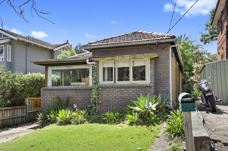 Photo - 4 La Perouse Street, Fairlight NSW 2094 - Image 10