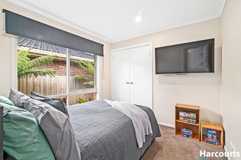 Photo - 4 Laanecoorie Drive, Lysterfield VIC 3156 - Image 10