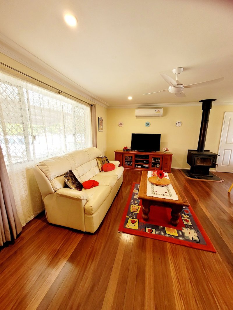 Photo - 4 Laburnum Ave , Casino NSW 2470 - Image 3